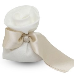 rosa-fioccolacorte-avorio